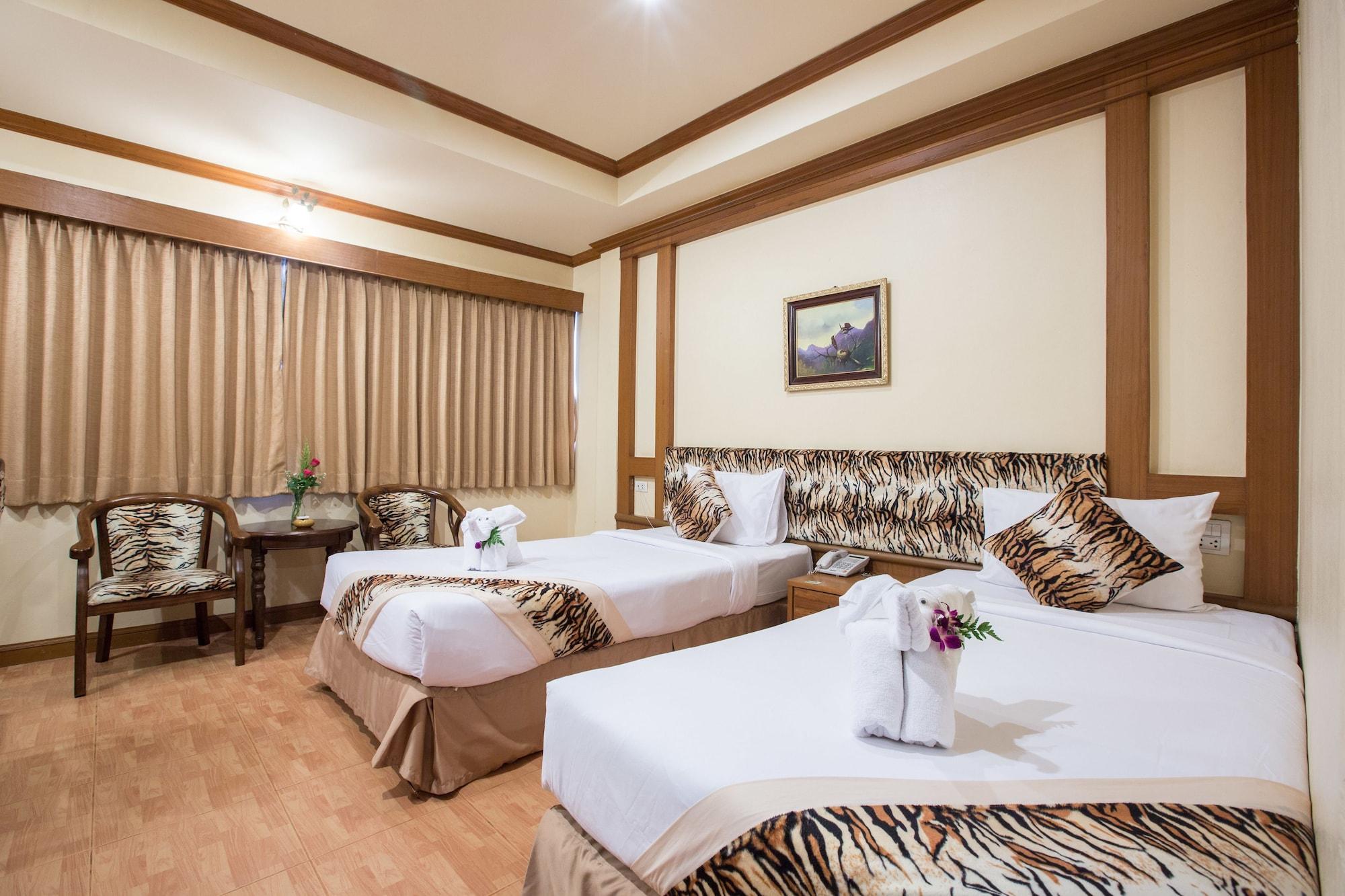 Tiger Inn Patong Esterno foto